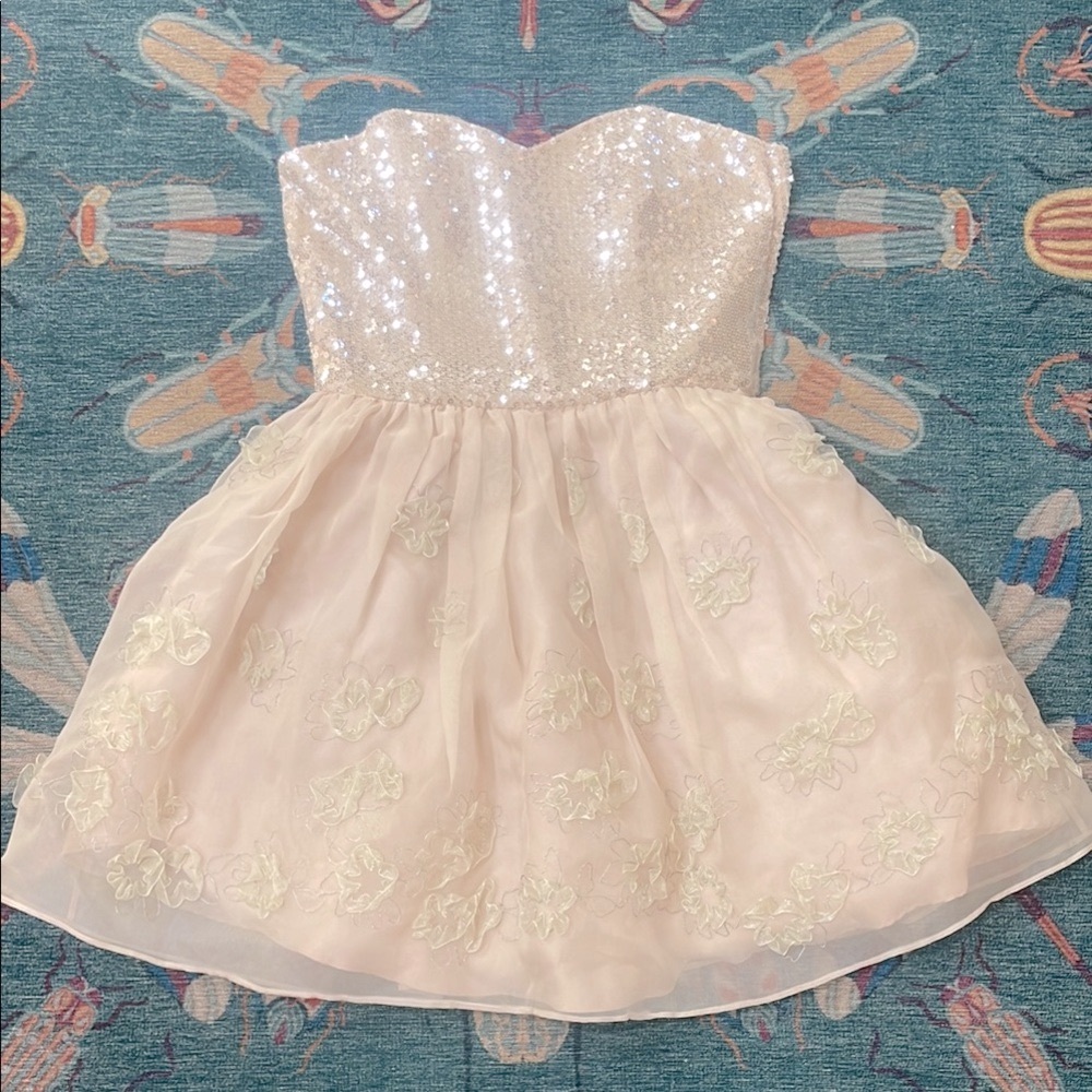 Vintage Betsey Johnson embroidered silk cocktail sequin dress 6
